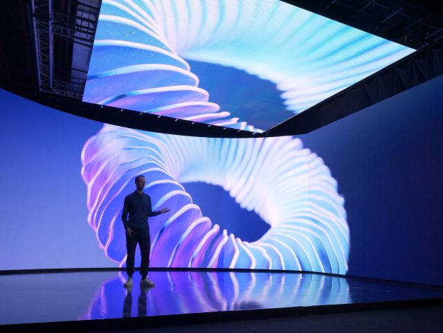 Plato Nou
